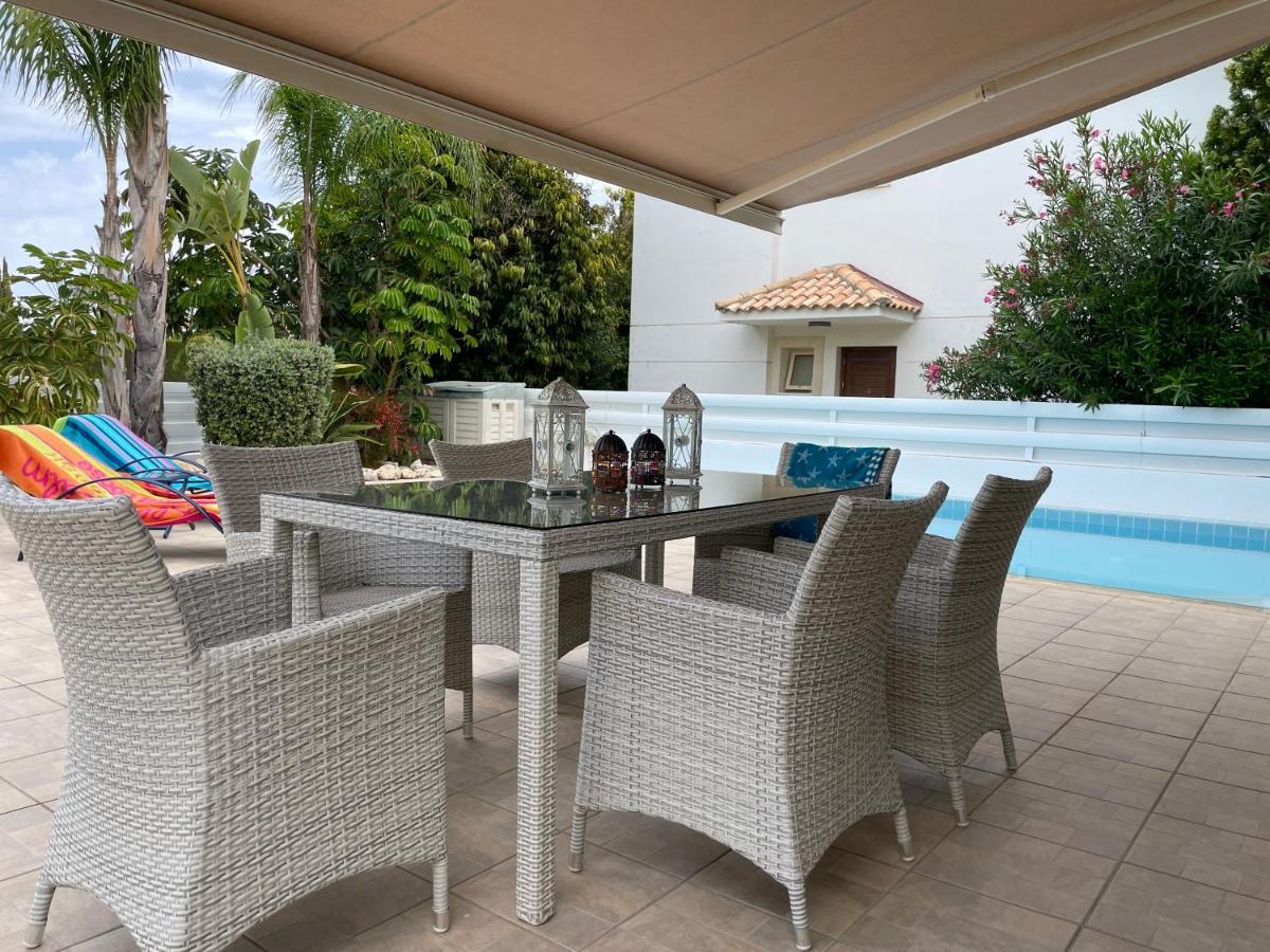 Zoe'S Villa By Turtle Bay Protaras Exterior photo