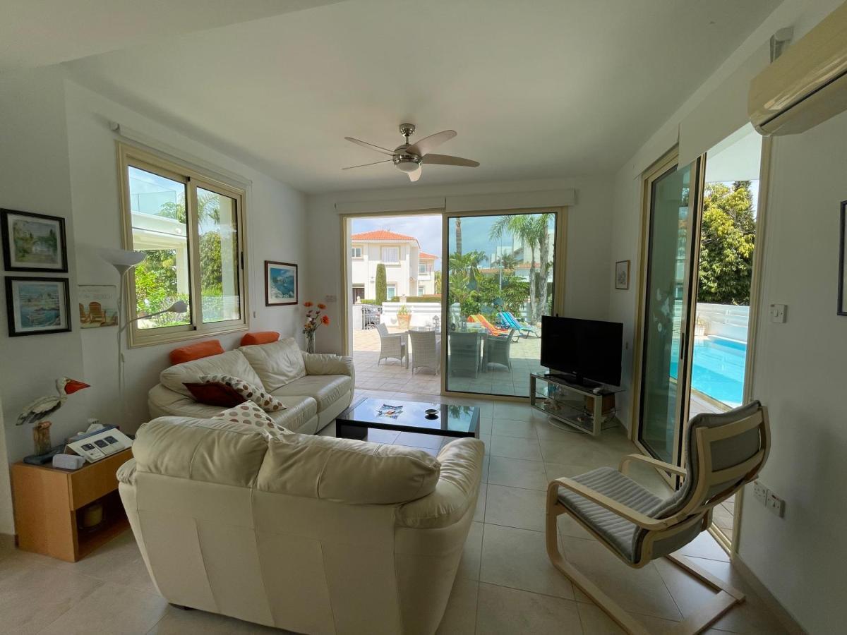 Zoe'S Villa By Turtle Bay Protaras Exterior photo